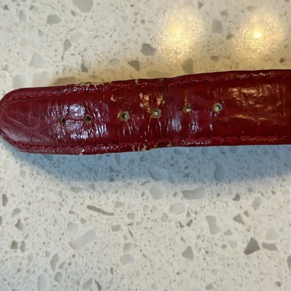 Looney Tune Armitron Collectible red Leather musical 
Watch 1994 Vintage - Picture 3 of 4